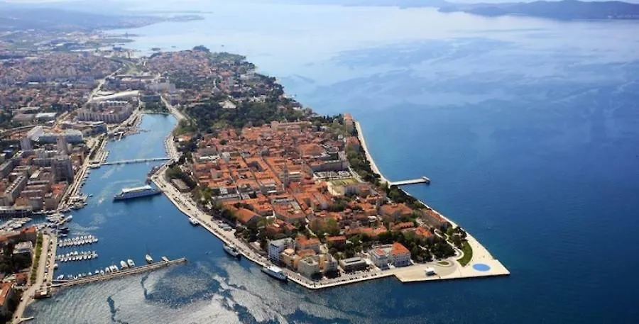 Nina Apartment Zadar 0*,